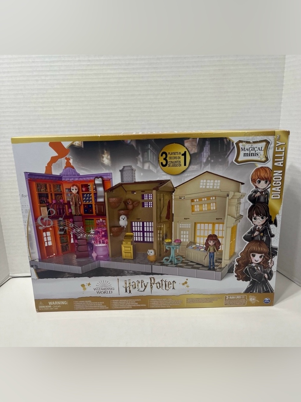 HARRY POTTER Wizarding world magical minis Diagon Alley playset NWT